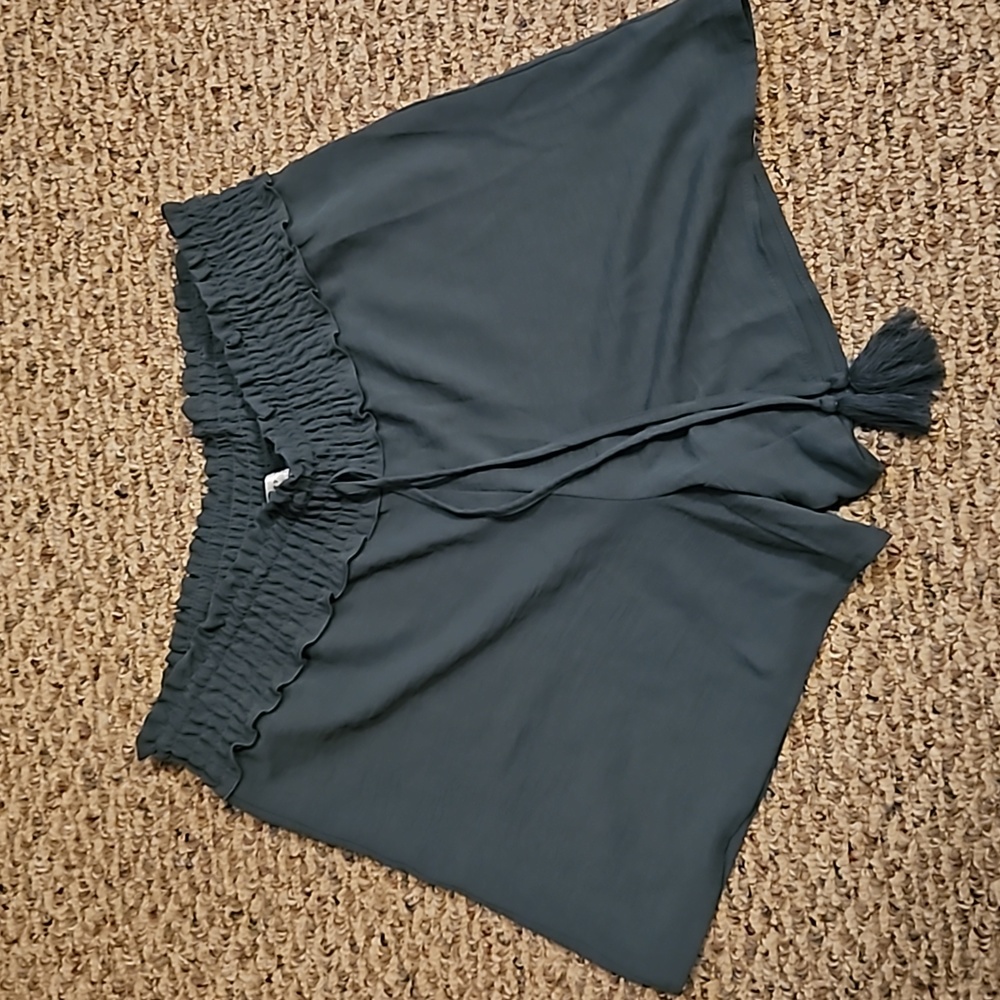 Retrology shorts
